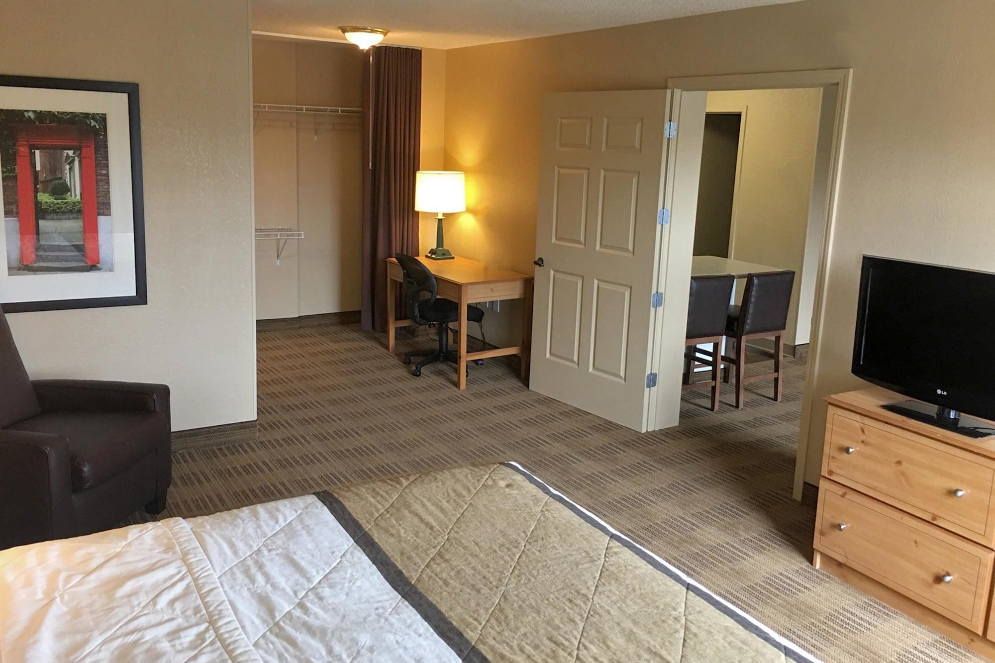 Extended America - - Arboretum Hotel 2*