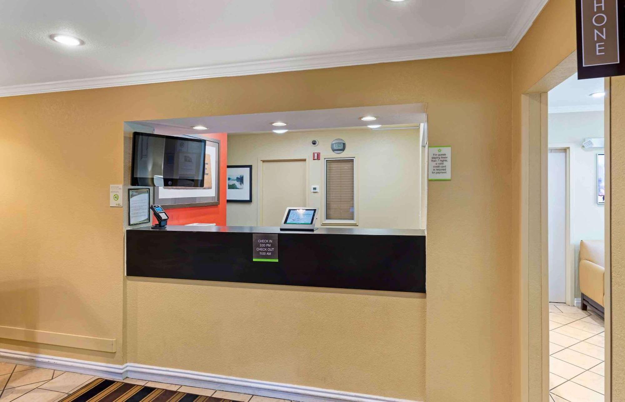 Extended America - - Arboretum Hotel 2*